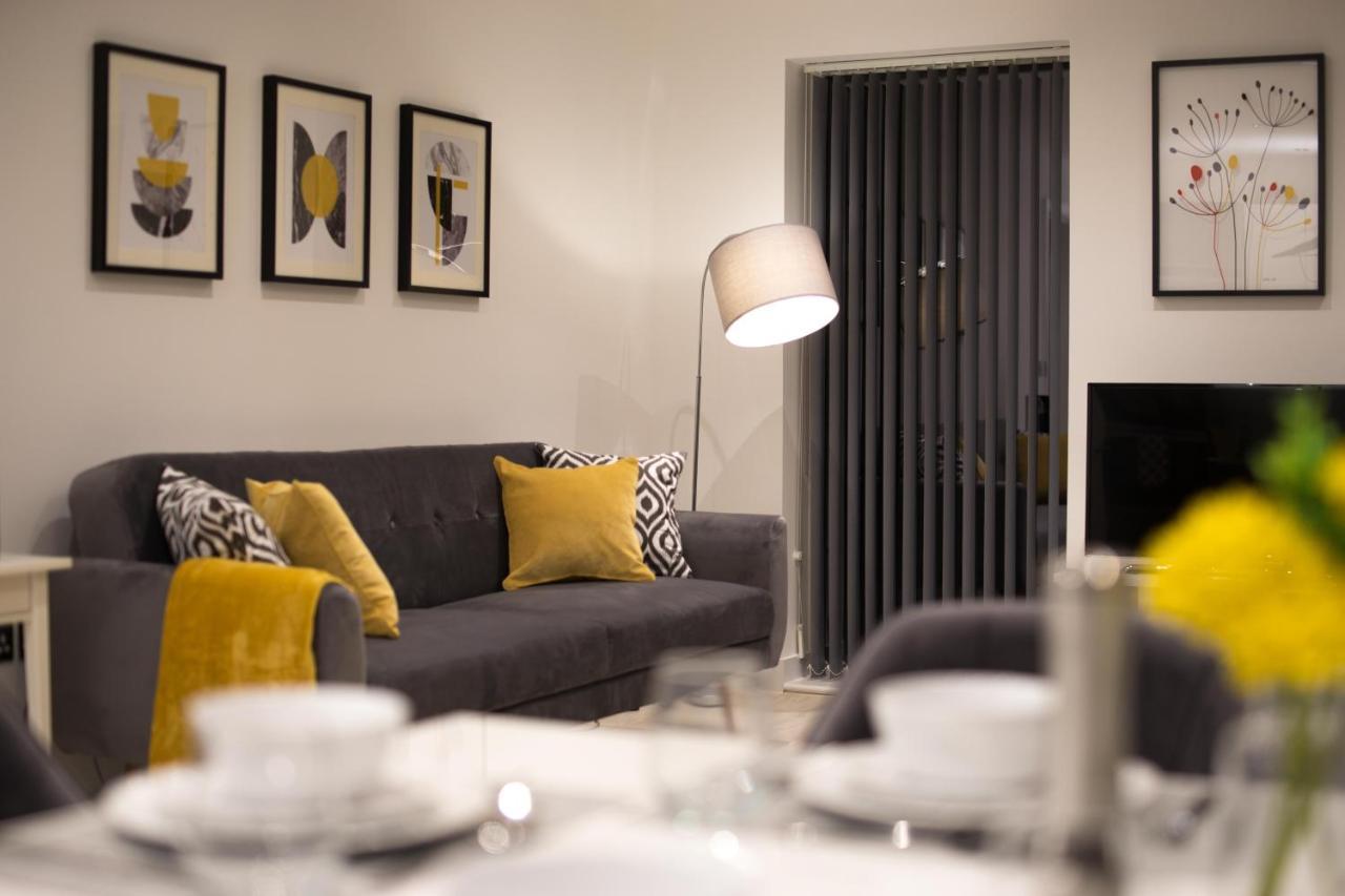 Luxury King Bed Apartment & Free Parking 캠브리지 외부 사진